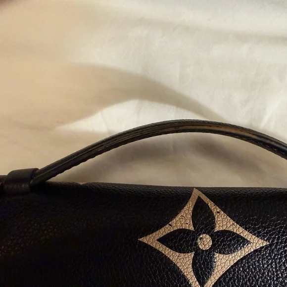Louis Vuitton Noir/Beige Pochette Métis - Picture 8 of 15